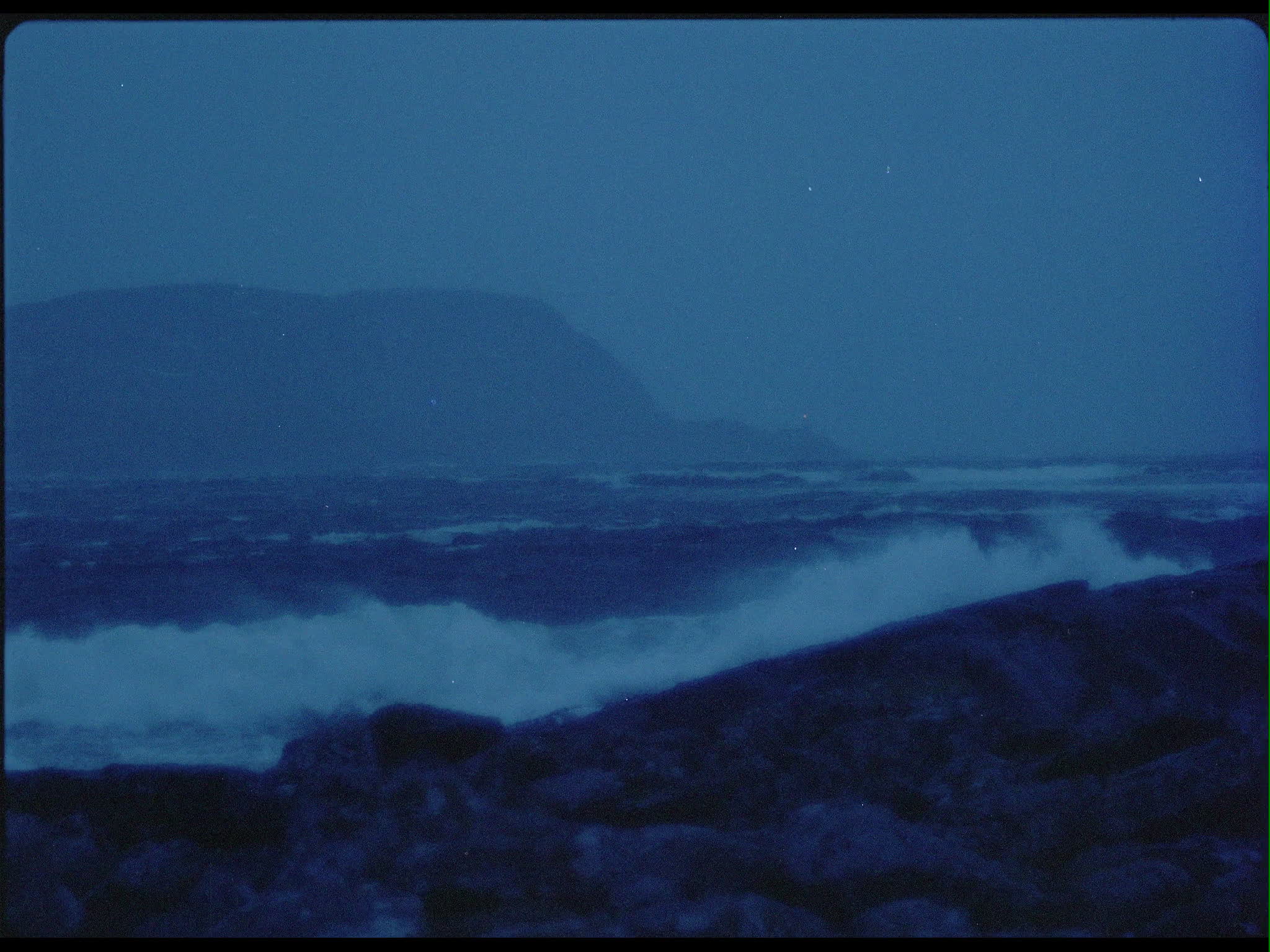 Wavy Shore