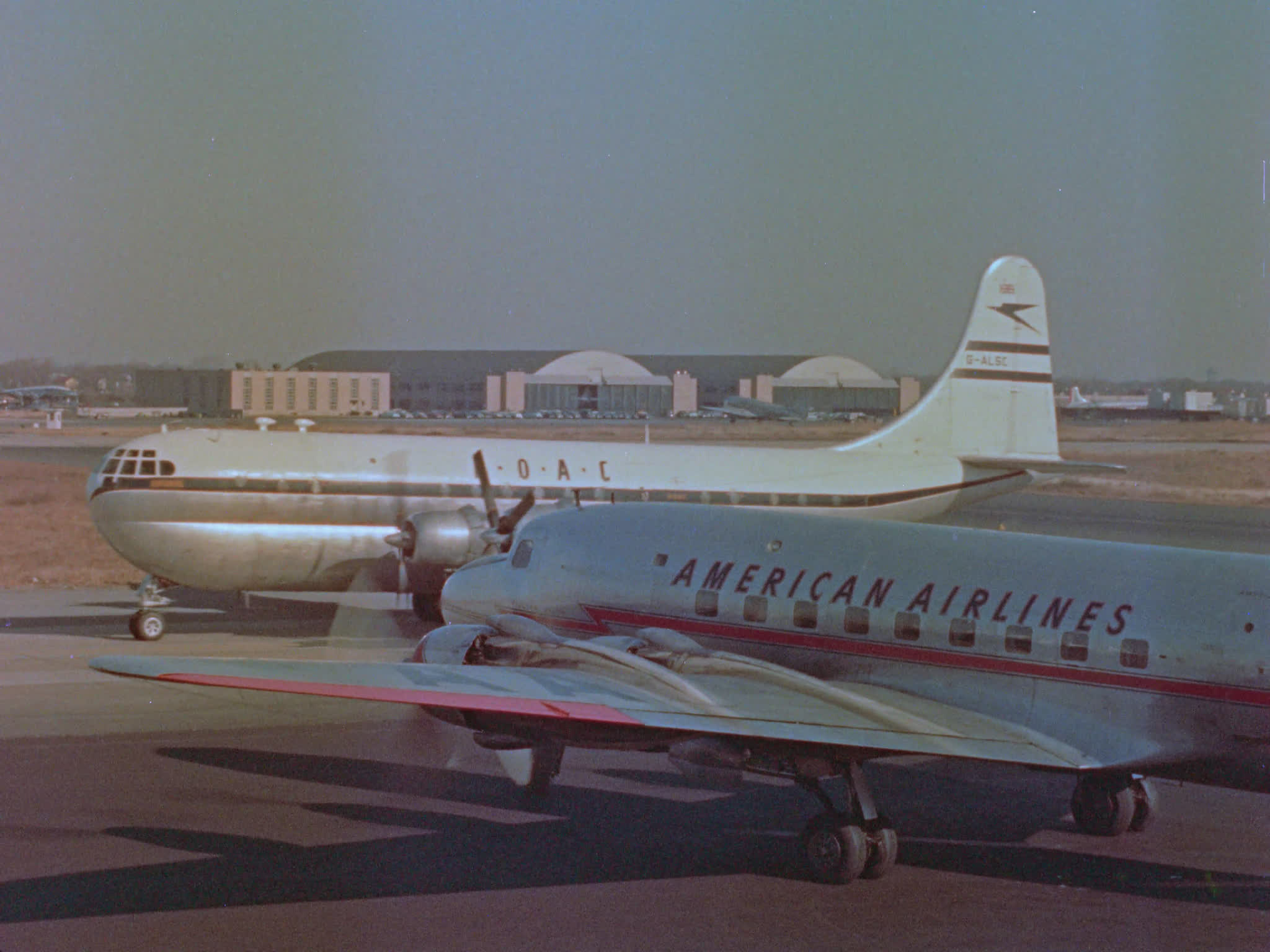 American Airlines DC-7