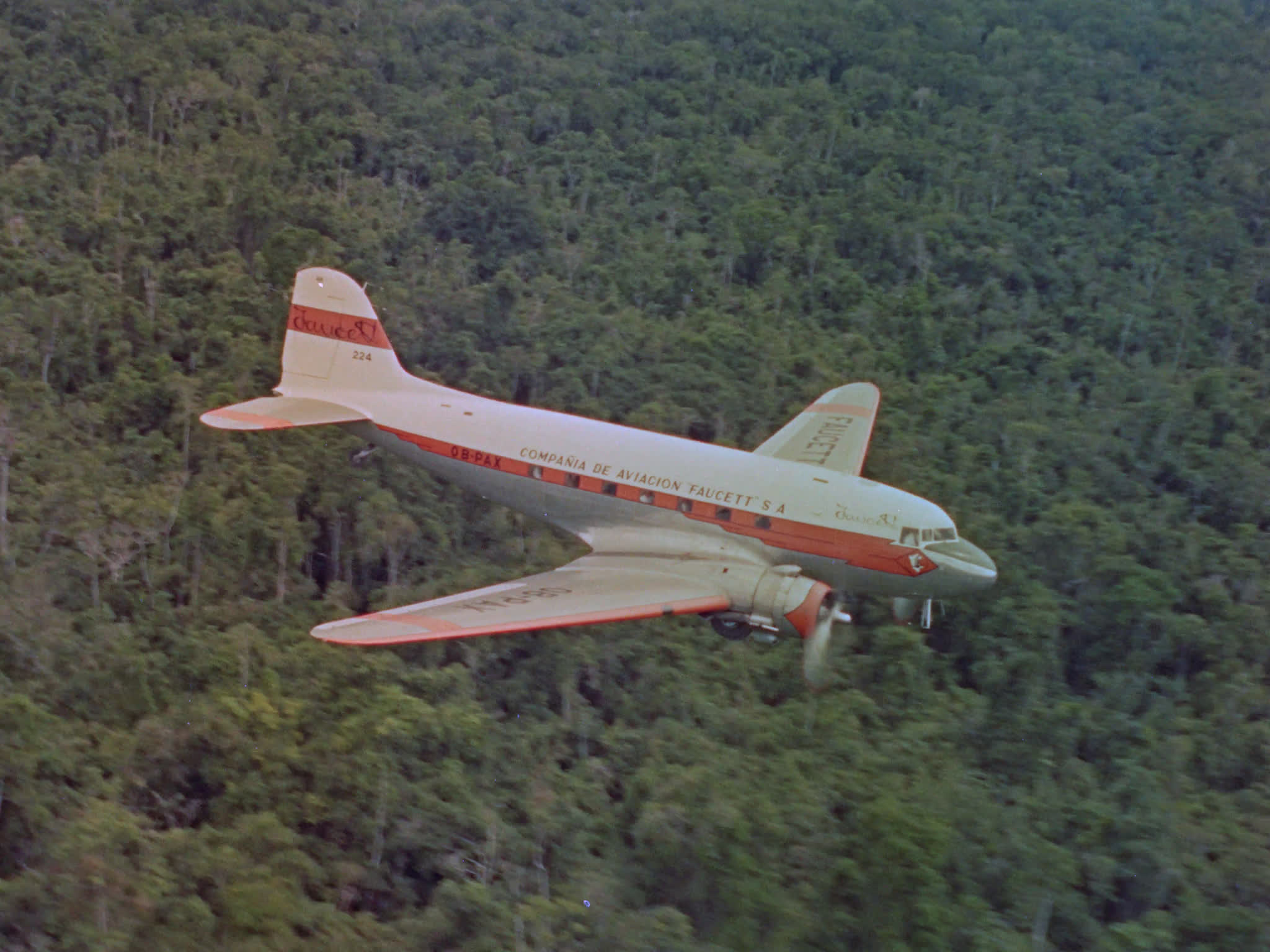 Faucett DC3 Dakota