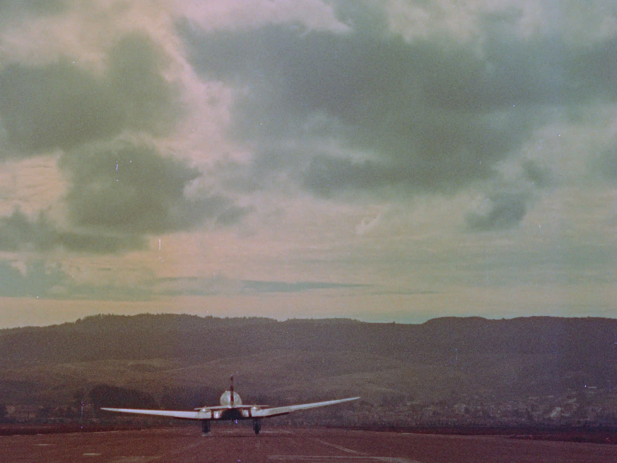 DC3 Landing